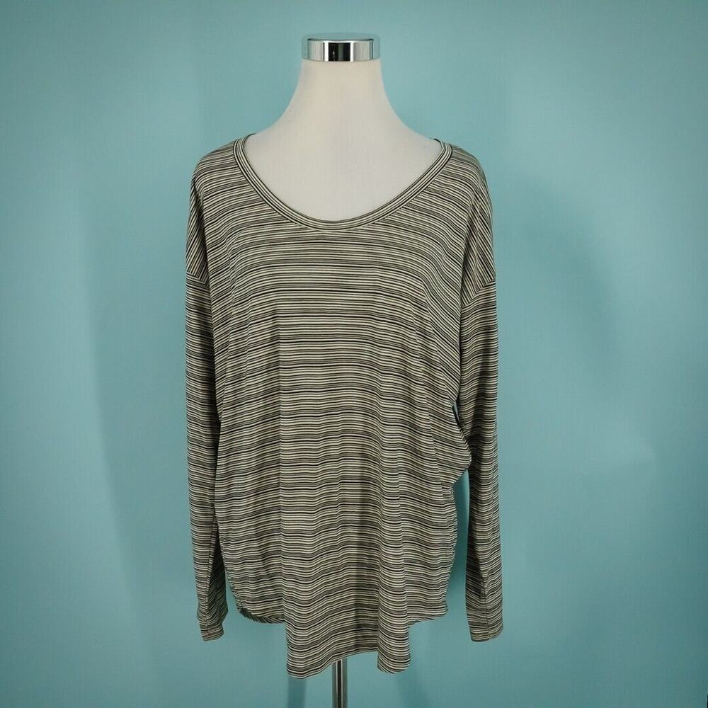 Athleta Size Large Tall LT Cloudlight Stratus Stripe Print Long Sleeve Knit Top